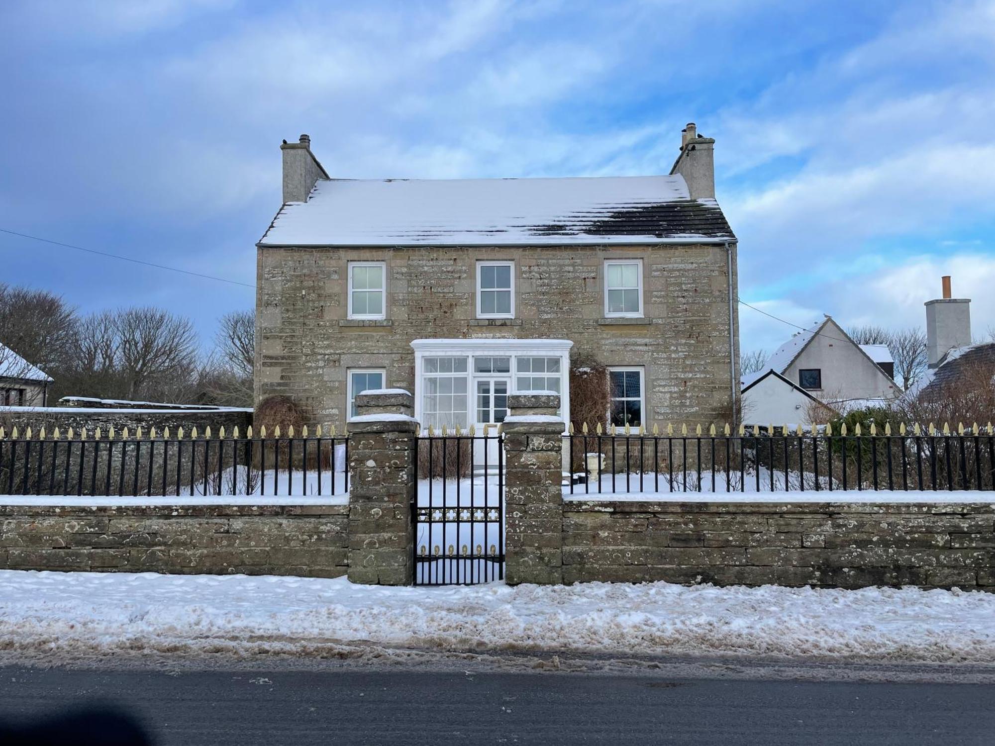 The Old Manse B&B Thurso Bagian luar foto